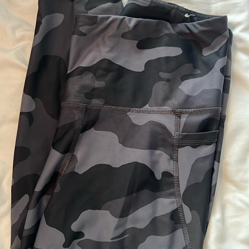 Old Navy Active Leggings